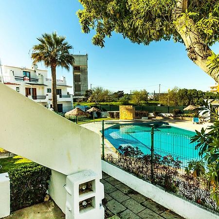 B20 - Sun And Pool Apartment Лагуш Екстер'єр фото